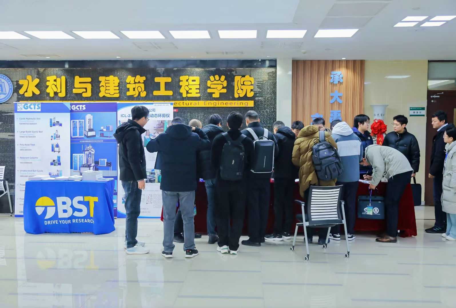 1767509326782839.jpg 1767509326782839.jpg